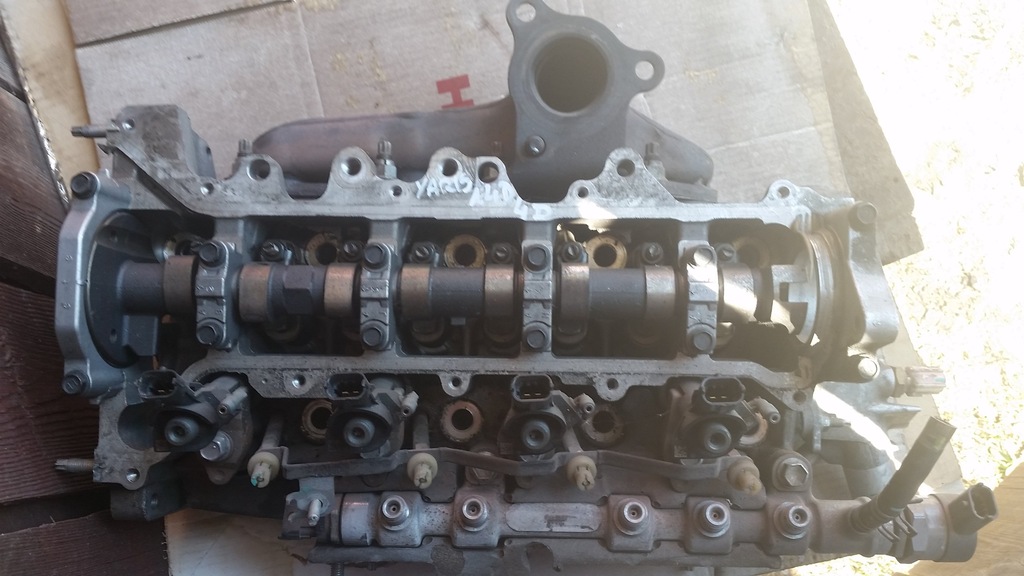 фото №1, Головка yaris 1,4d4d 90km