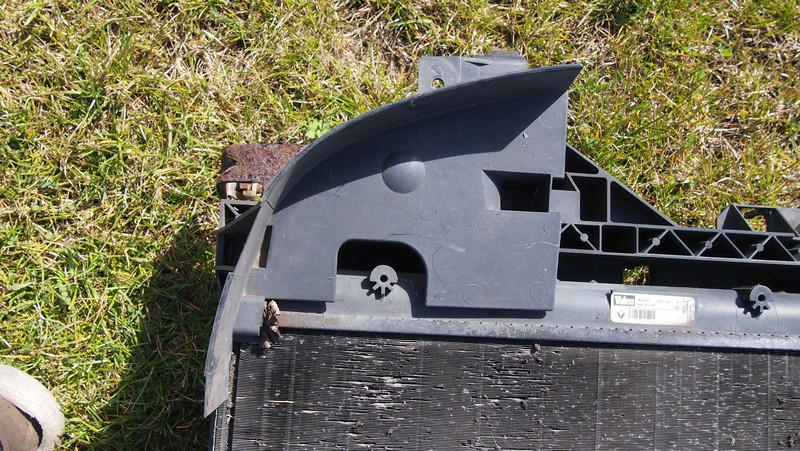 фото №10, Корпус радиатора wody 2.5 dci master вентилятор