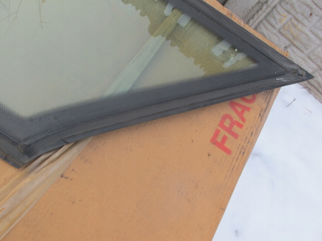 фото №6, Скло бічна стала лівий задня tempra kombi 93-96