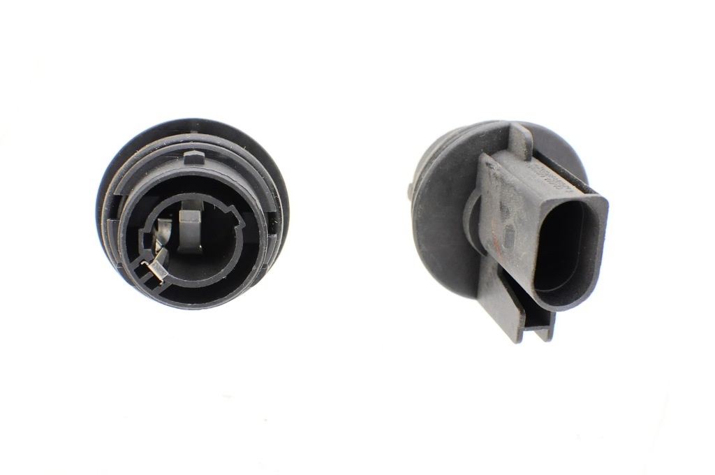 фото №1, Skoda citigo 2012- цоколь поворотник nowa ^