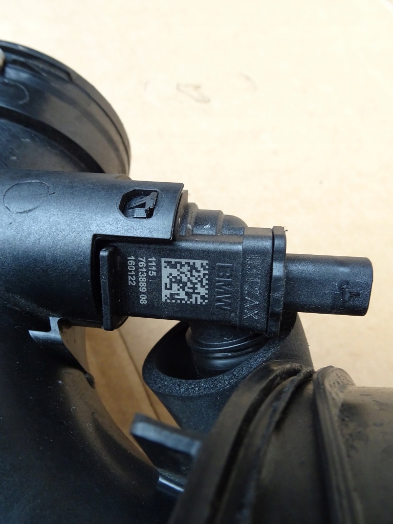 Bmw mini f55 f56 f57 труба шланг 1132967 7619268 Недорого