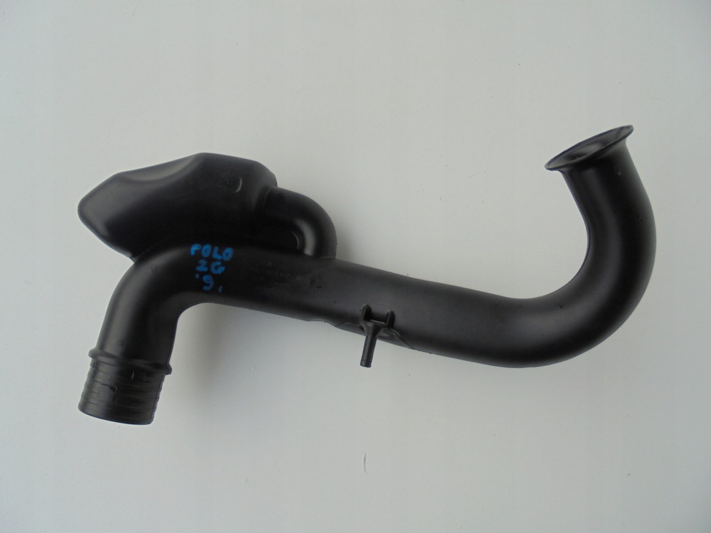 фото №1, Vw polo vi 2q 2g труба воздухозаборник воздуха 04c129618m