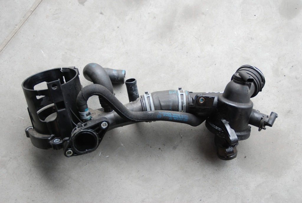 фото №1, Mercedes w207 w212 2.2 cdi труба wąż wody