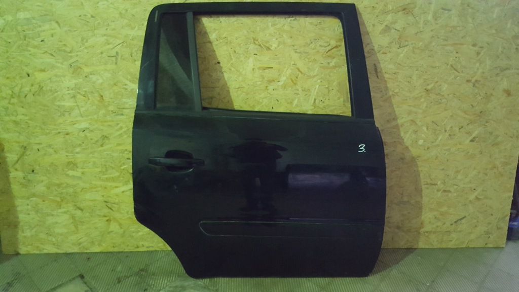 Купить Дверь правое задние opel zafira b z20r