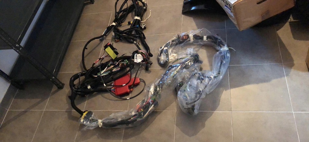 фото №1, Citroen джгут c4 picasso 6582.cs електропроводка nowa