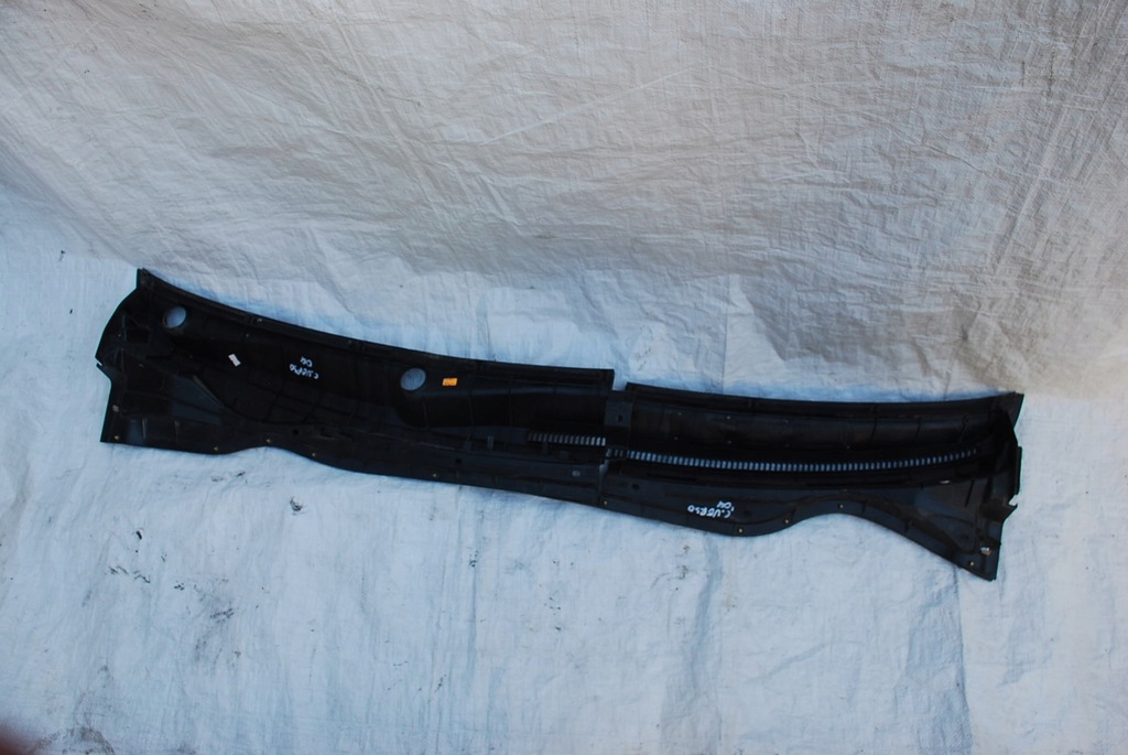 фото №4, Toyota corolla verso 04-08 жабо пластиковый