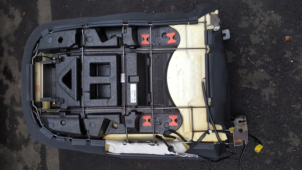 фото №11, Заднє сидіння задня подушка безпеки задня audi a8 d4 з підігрівом alcantara оригінальний номер