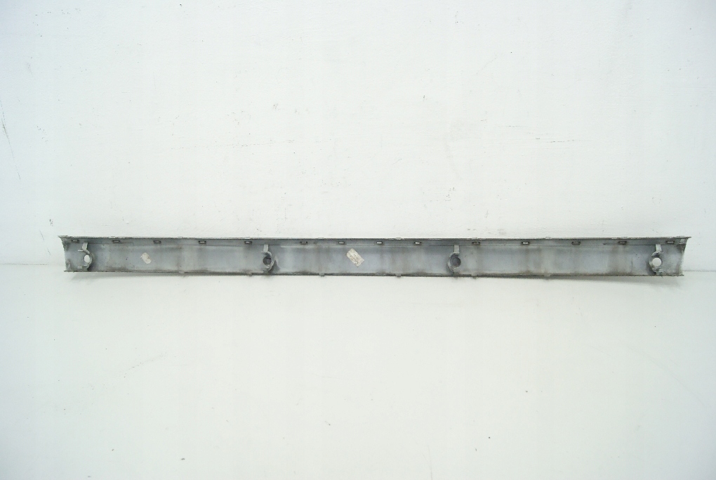 фото №7, Молдинг бампера задняя средняя k744 mercedes cl w21