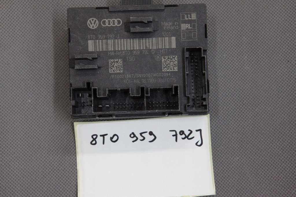 фото №1, Модуль дверь audi 8t0959792j