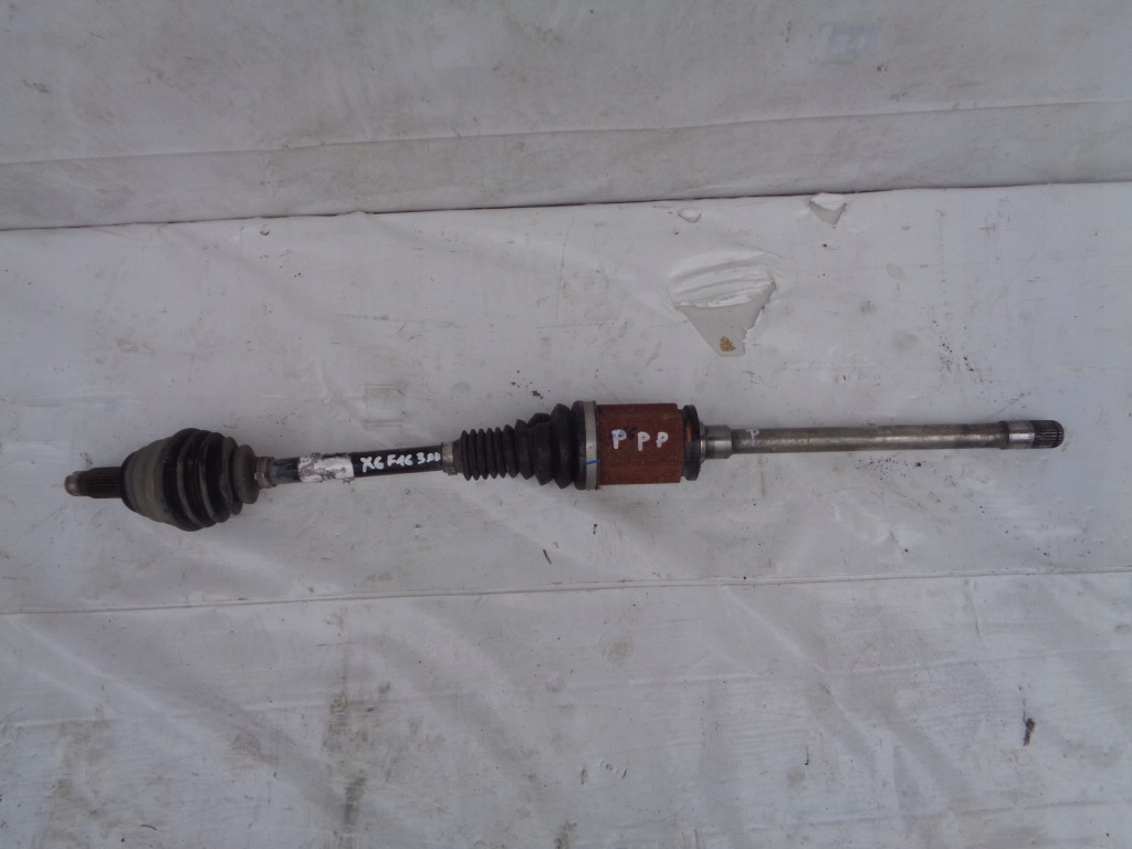 фото №1, Приводной вал правая bmw x6 f16 3.0d 7622994