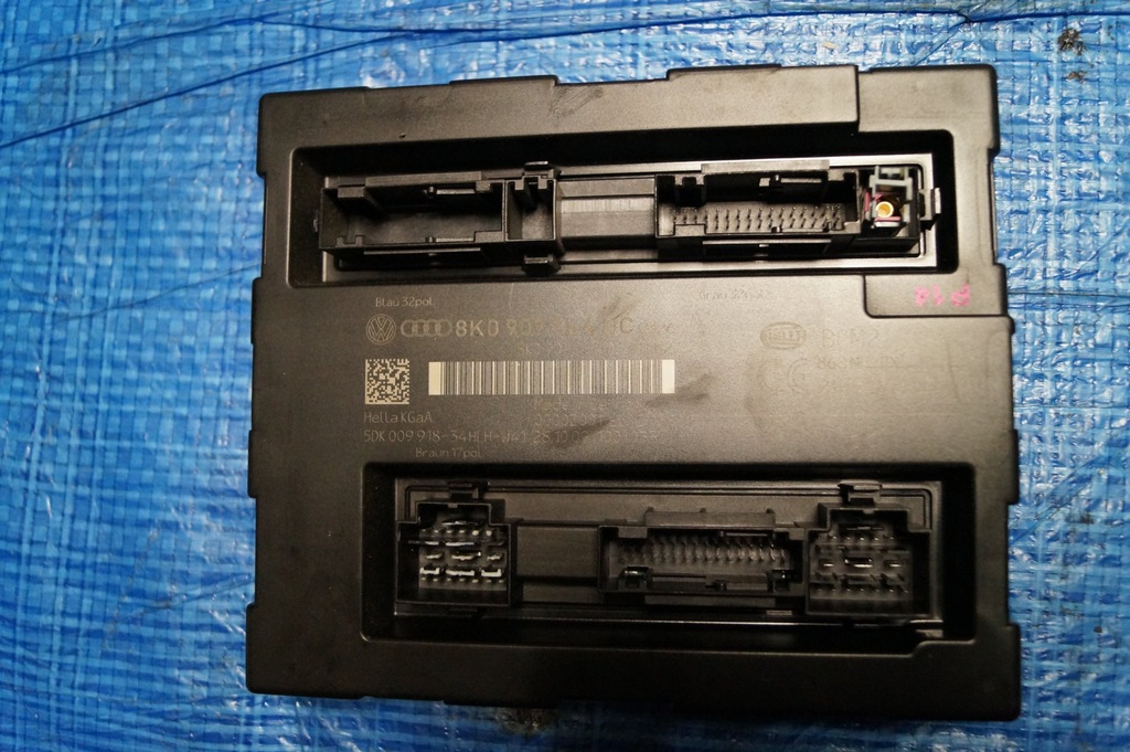 фото №1, Audi a4 b8 модуль комфорта 8k0907064dc