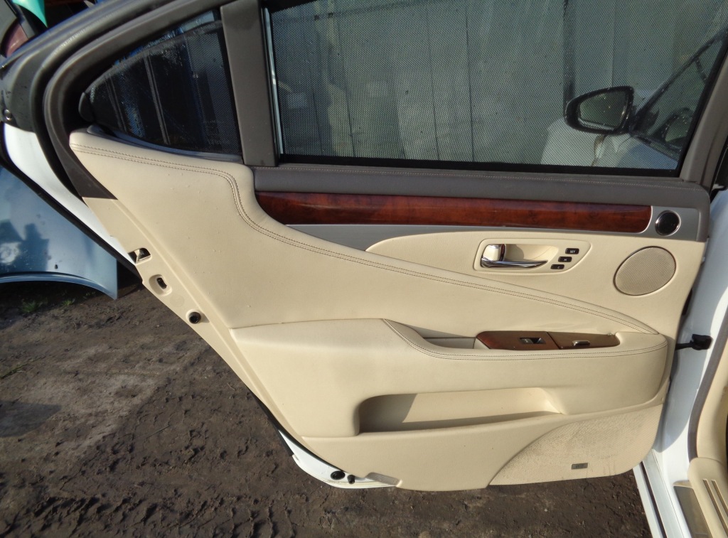 фото №1, Обшивка оббивка двері лівий задня lexus ls ls460l