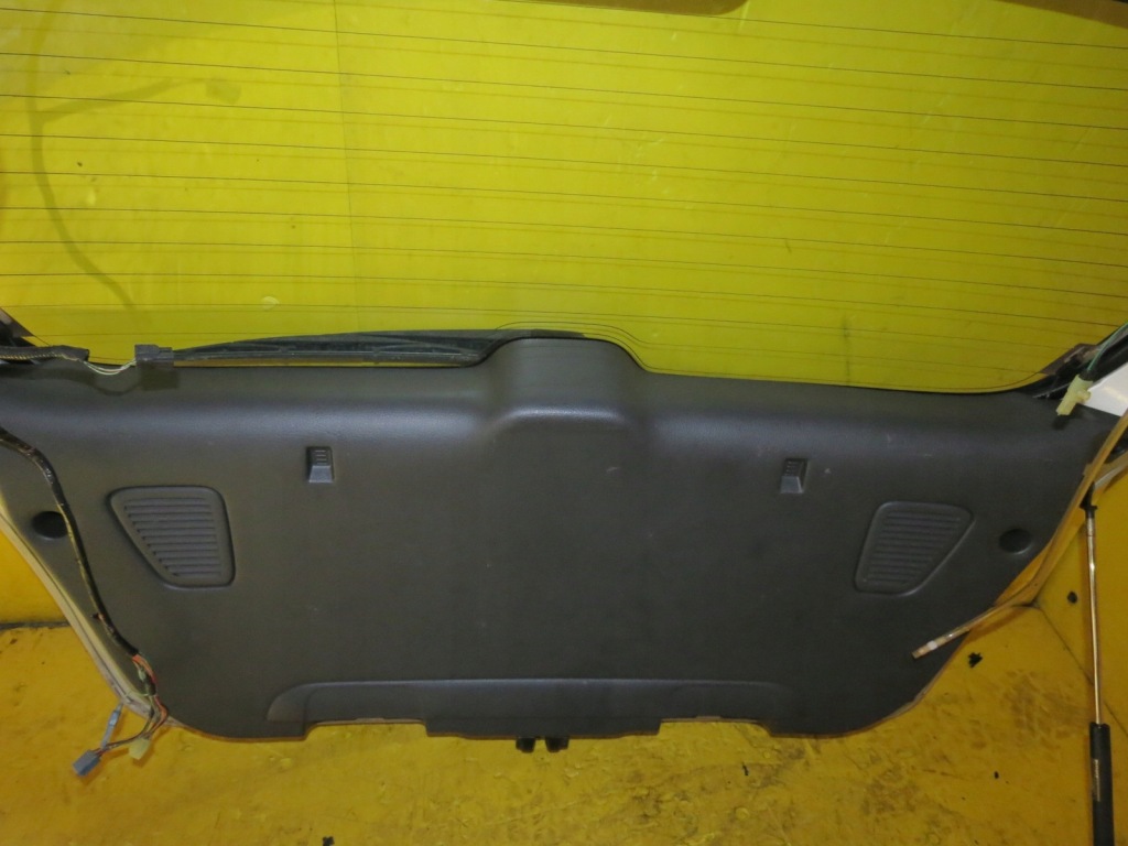 Suzuki liana 01-07 крышка багажника задняя с стекло - без оснащения Доставка