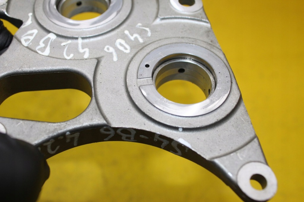 фото №6, Основа приводу насоса s4 b6 4.2 b bbk 079109583b