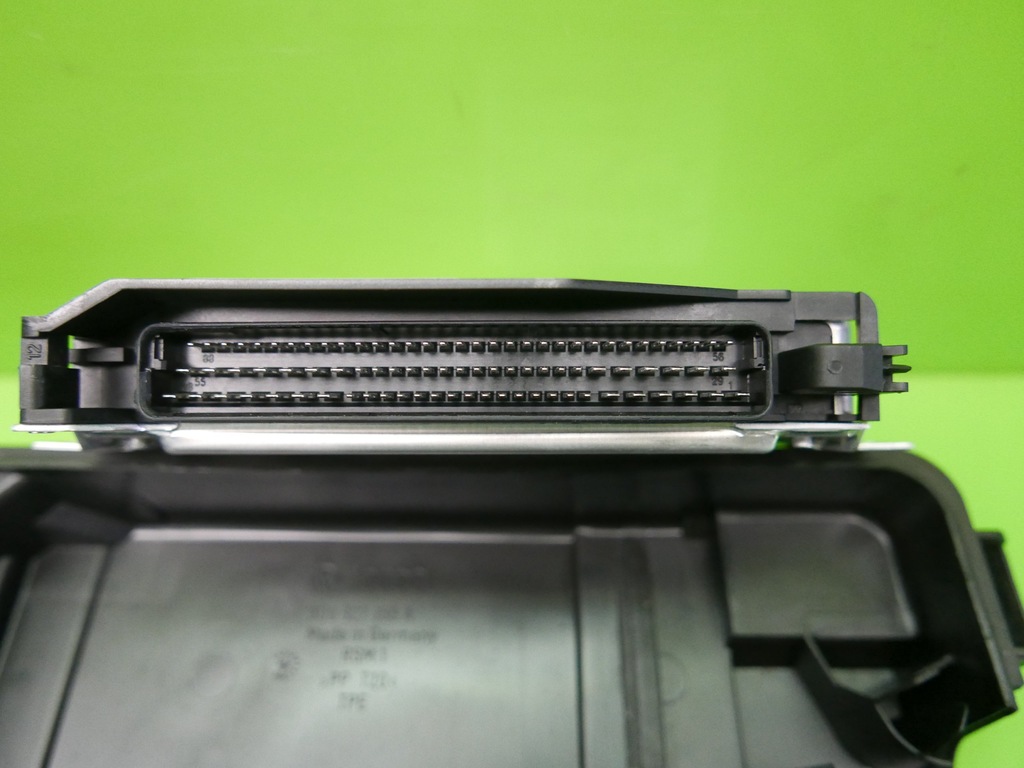 фото №10, Бортовой компьютер модуль 0260002440 коробки vw passat b5 2.8