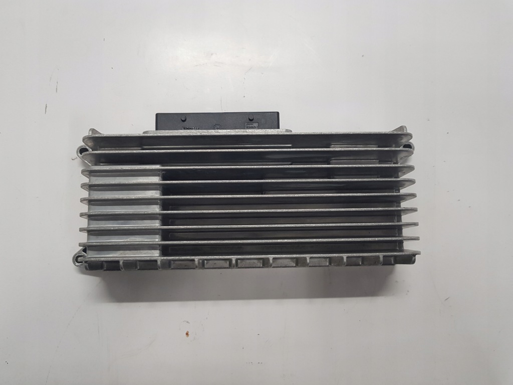 фото №1, Audi a4 b8 підсилювач динаміків 8t0035223j