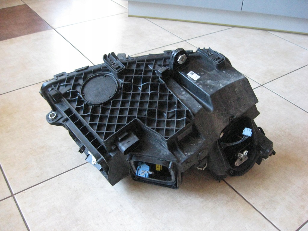 фото №6, Левая лампа - перед - full led - mercedes glc w253