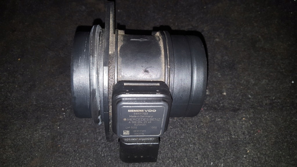 Купити Витратомір mercedes a b 169 w169 a0000942948