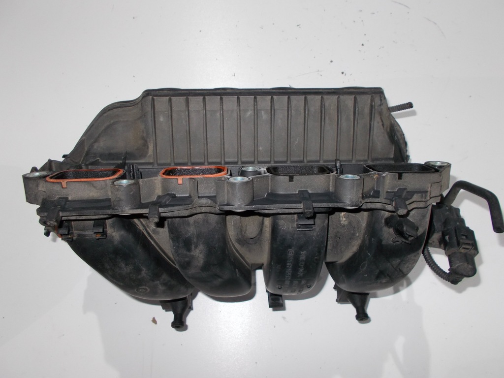 фото №1, Vw golf v plus коллектор всасывающий 1.6 fsi 03c129711f