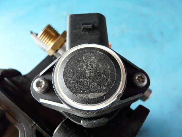 фото №5, Коллектор всасывающий audi a6 a7 a8 079133110bf 079133316