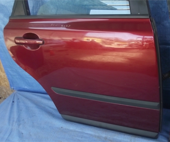фото №5, Volvo s40 дверь правое задняя задние полный