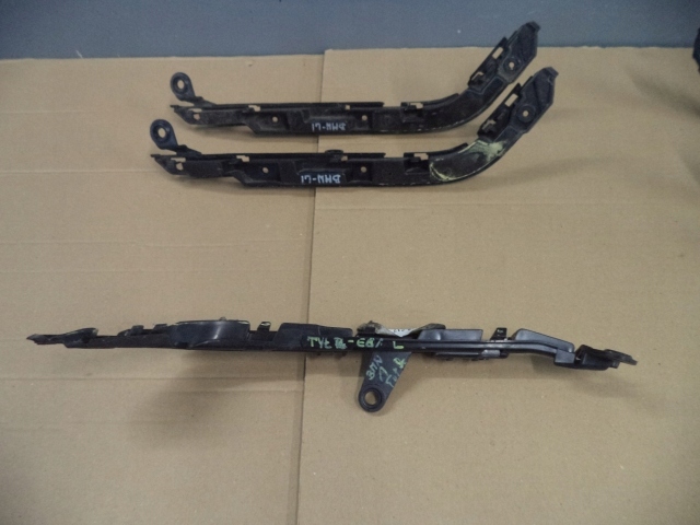 фото №6, Bmw 1 e81 e87 направляющая направляющая бампера задняя левый