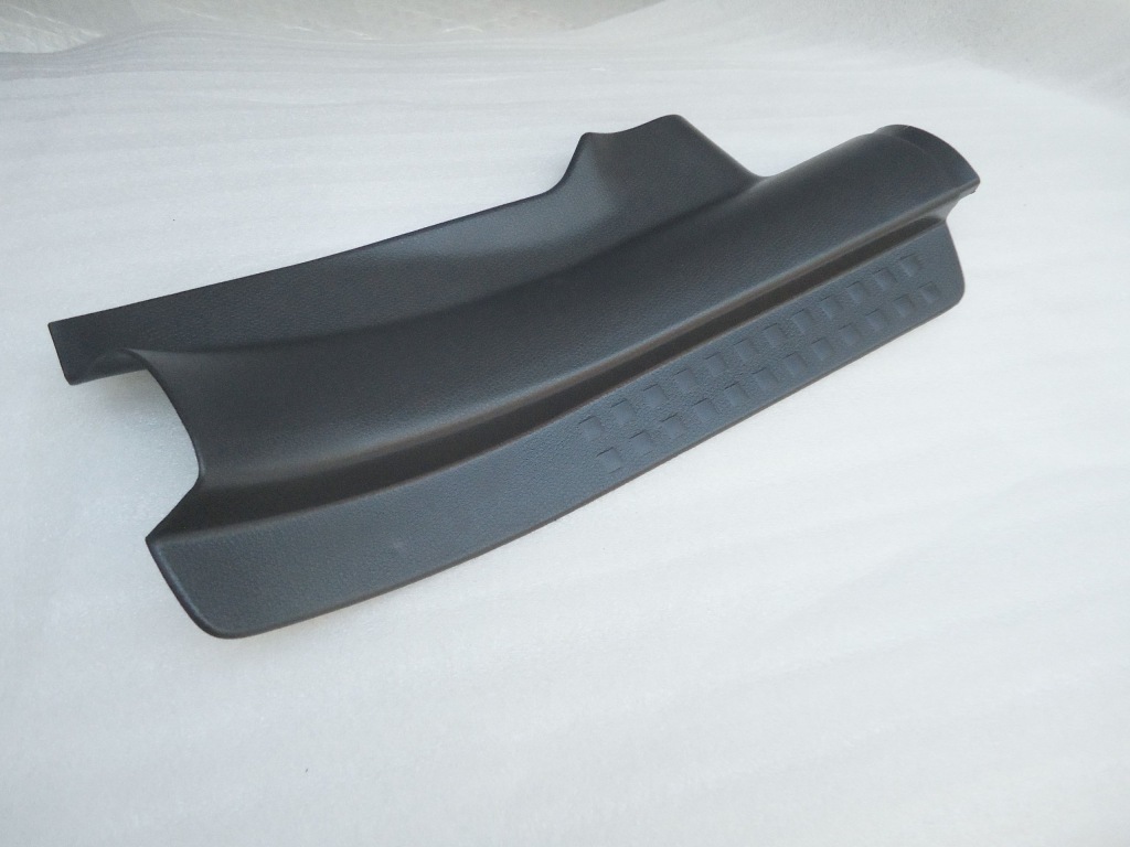 фото №1, Suzuki swift 2010r 5d обивка порог 7615263j