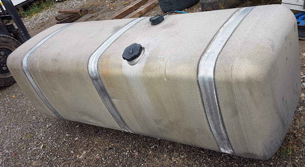 фото №1, Mercedes actros mp3 mp2 axor atego бак пального 990l 9344700901